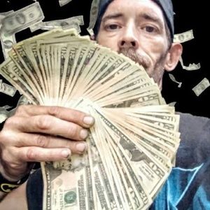 Meet your Posher, Aaron